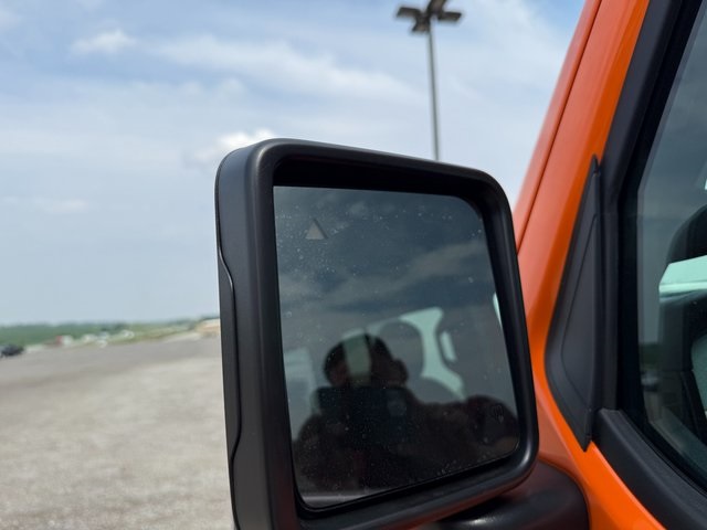 2025 Jeep Wrangler Willys photo 20