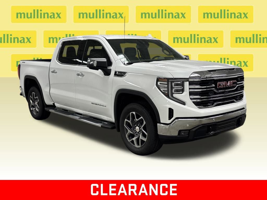 2026 GMC Sierra 1500 SLT's photo