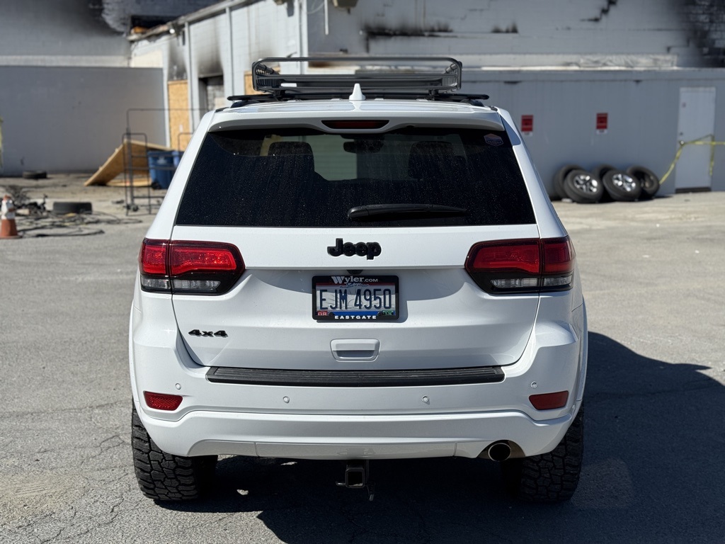 2021 Jeep Grand Cherokee Laredo X photo 7