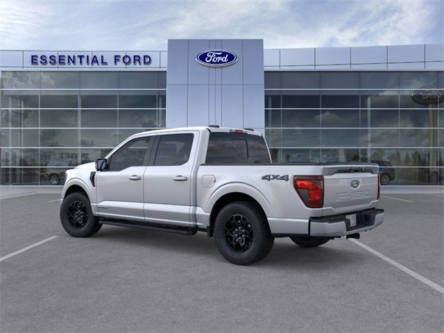 2025 Ford F-150 XLT photo 4