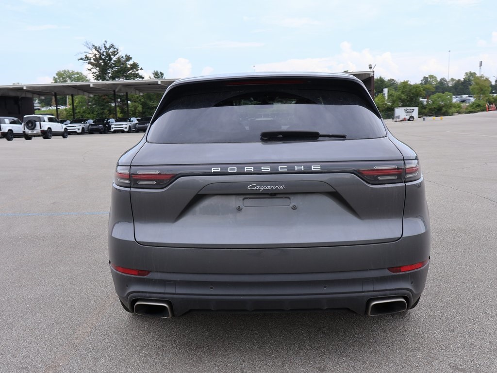 2020 Porsche Cayenne photo 12