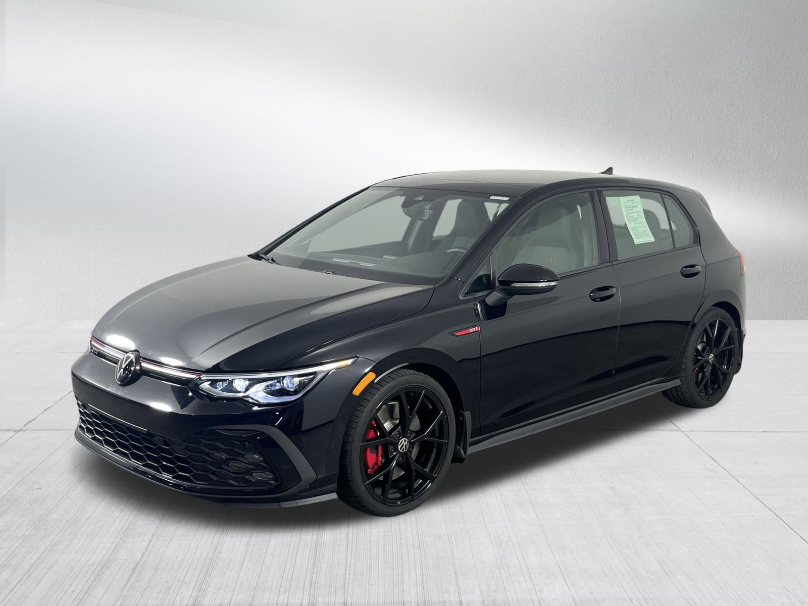 2024 Volkswagen Golf GTI 380 SE photo 3