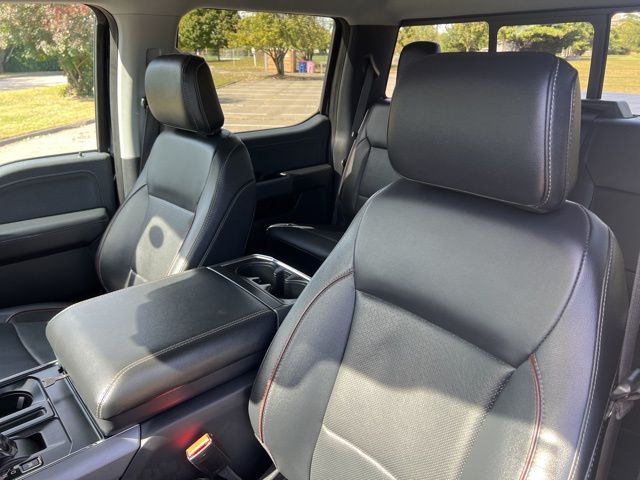 2023 Ford F-150 Lariat photo 16