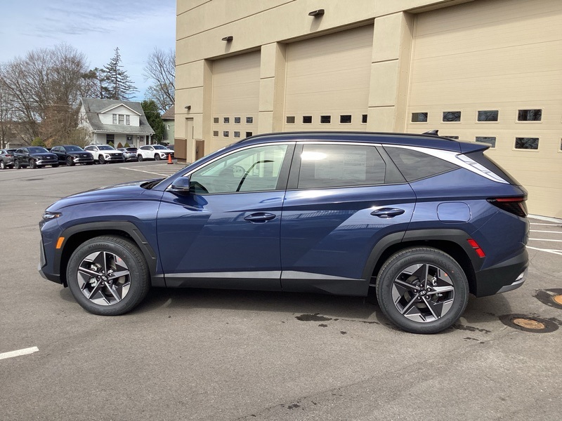 2025 Hyundai Tucson SEL Convenience photo 4