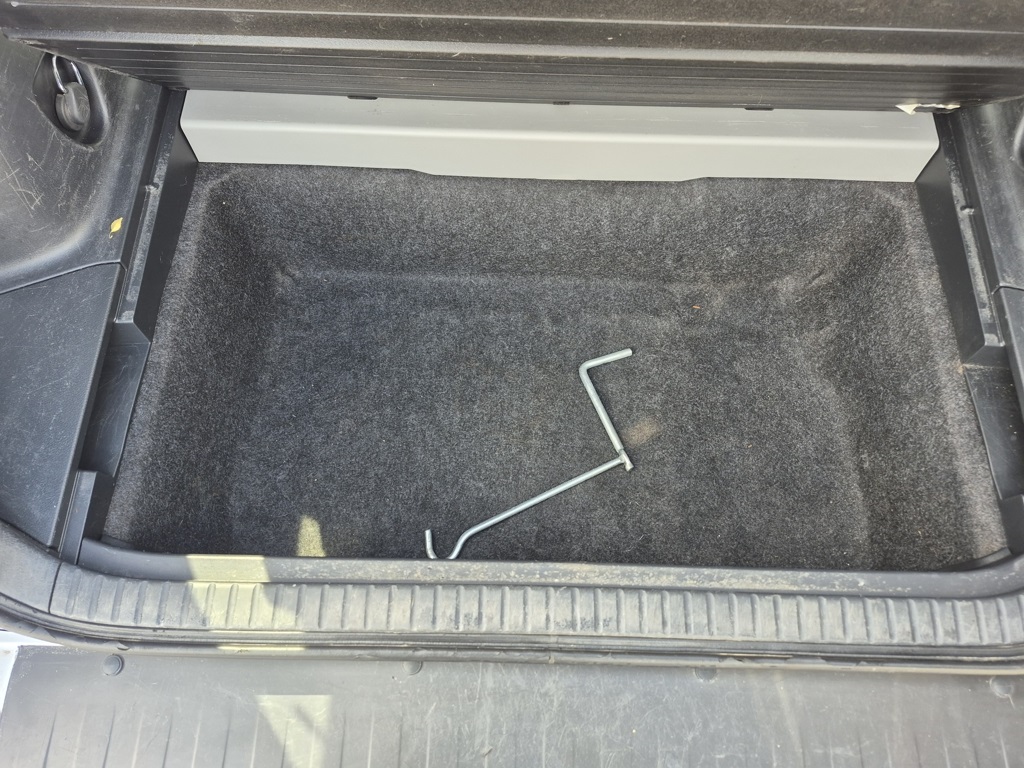 2012 Toyota RAV4 Base photo 20