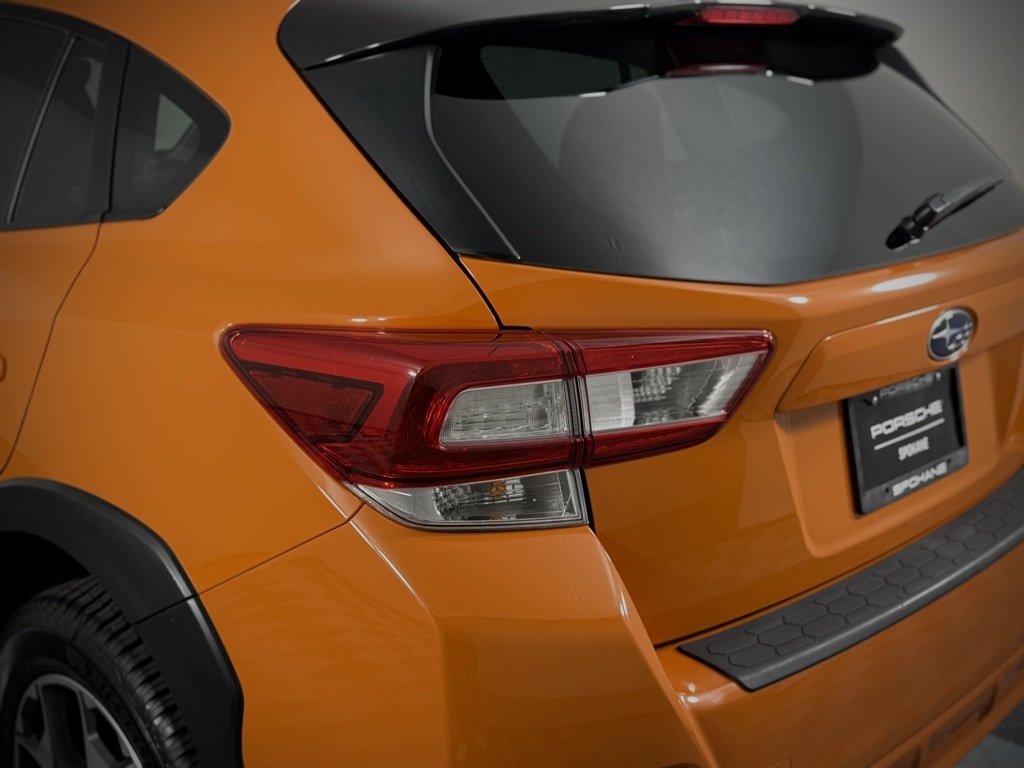 2018 Subaru Crosstrek 2.0i Premium photo 13