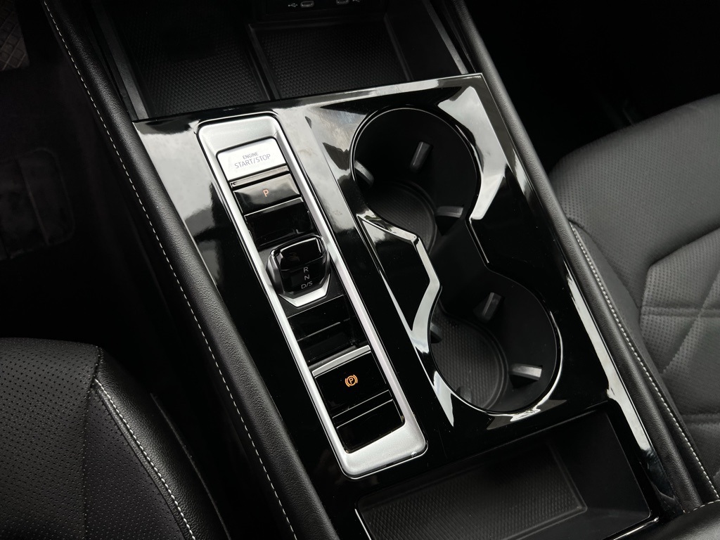 2024 Volkswagen Atlas SE Technology photo 19