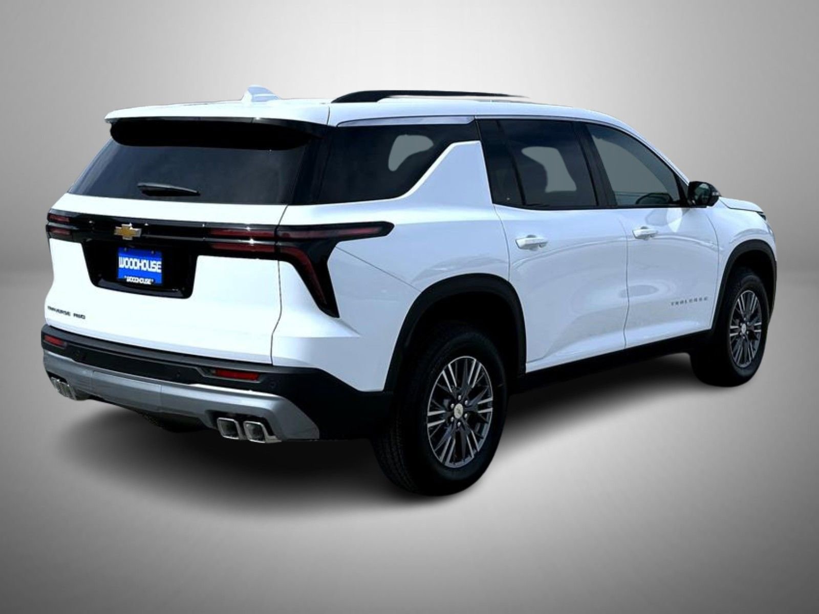 2026 Chevrolet Traverse photo 3