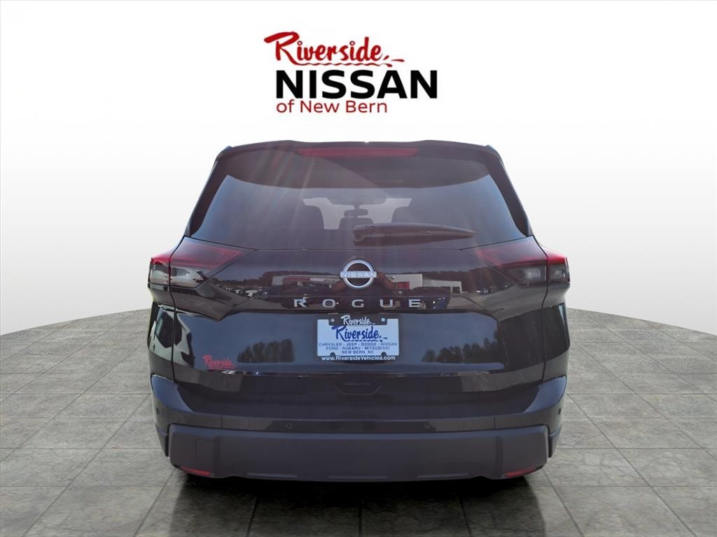 2025 Nissan Rogue S photo 2