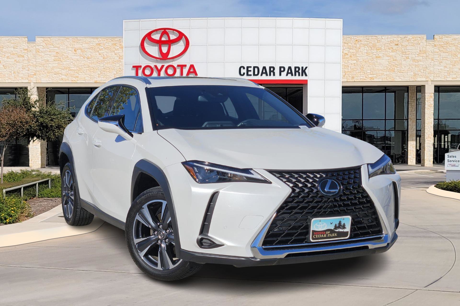 2024 Lexus UX Hybrid 250h's photo