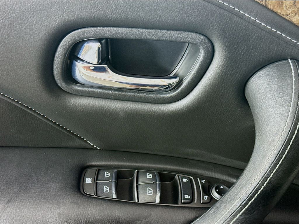 2024 Infiniti QX80 Premium Select photo 17
