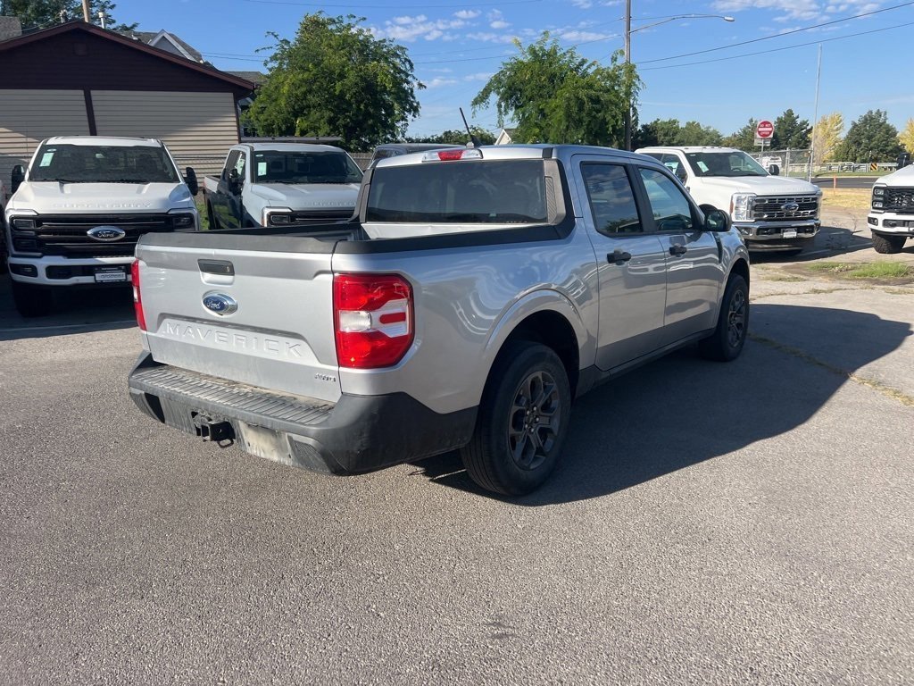 2022 Ford Maverick XLT photo 3