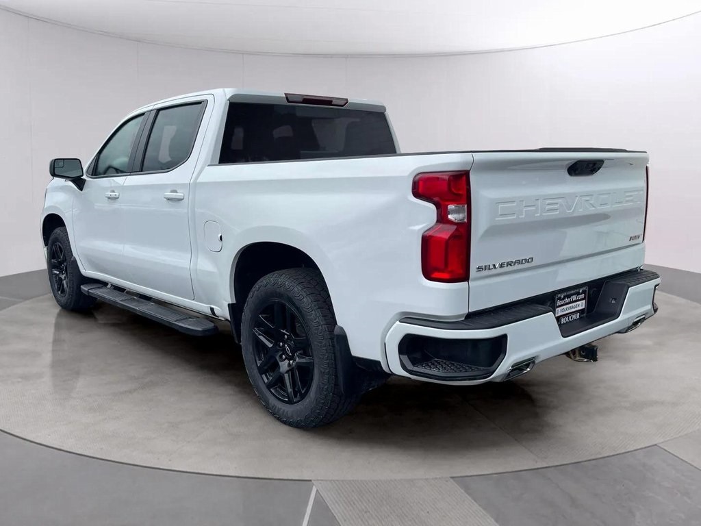 2023 Chevrolet Silverado 1500 RST photo 3