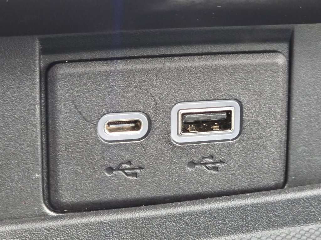 2022 Gmc Yukon SLT photo 14