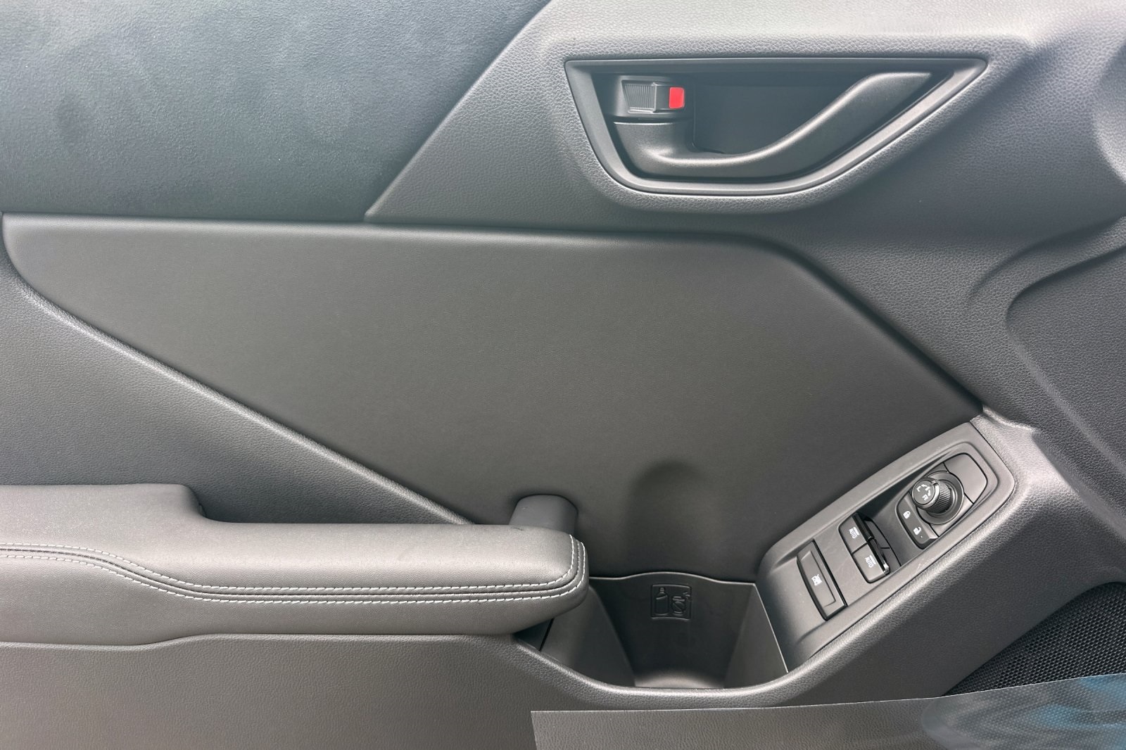 2025 Toyota GR86 Premium photo 11