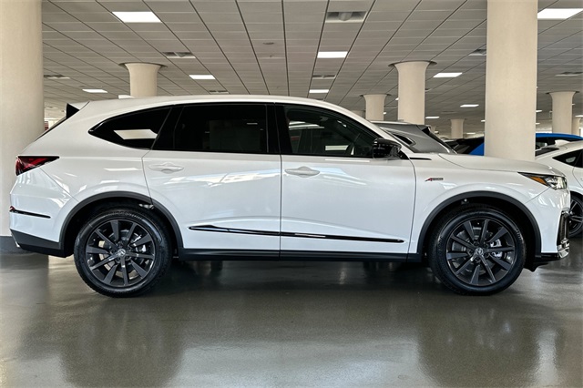 2026 Acura MDX SH-AWD A-Spec photo 3