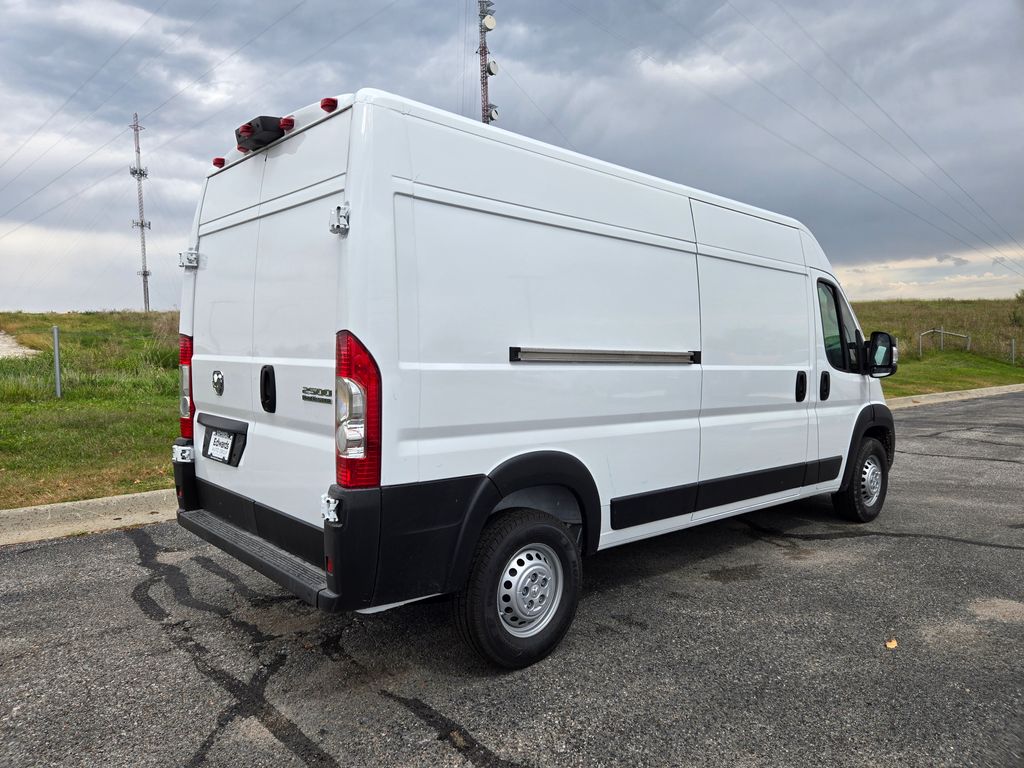 2026 Ram ProMaster 2500 photo 2