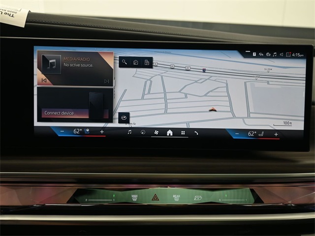 2026 Bmw 750e photo 3