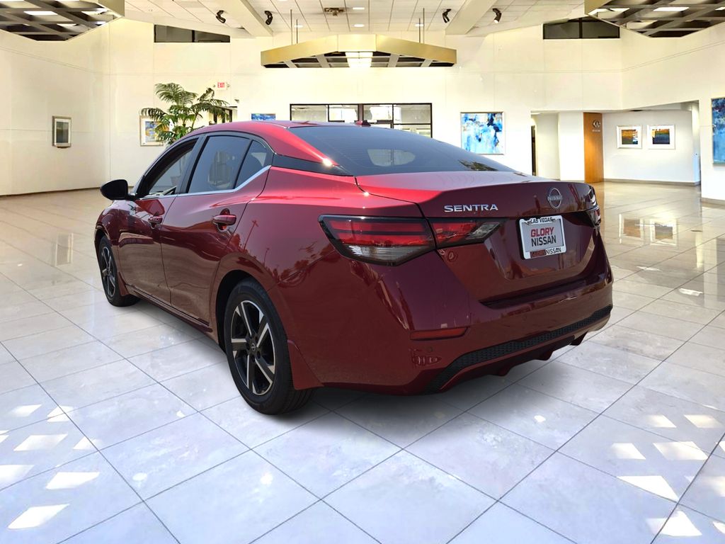 2025 Nissan Sentra SV photo 3