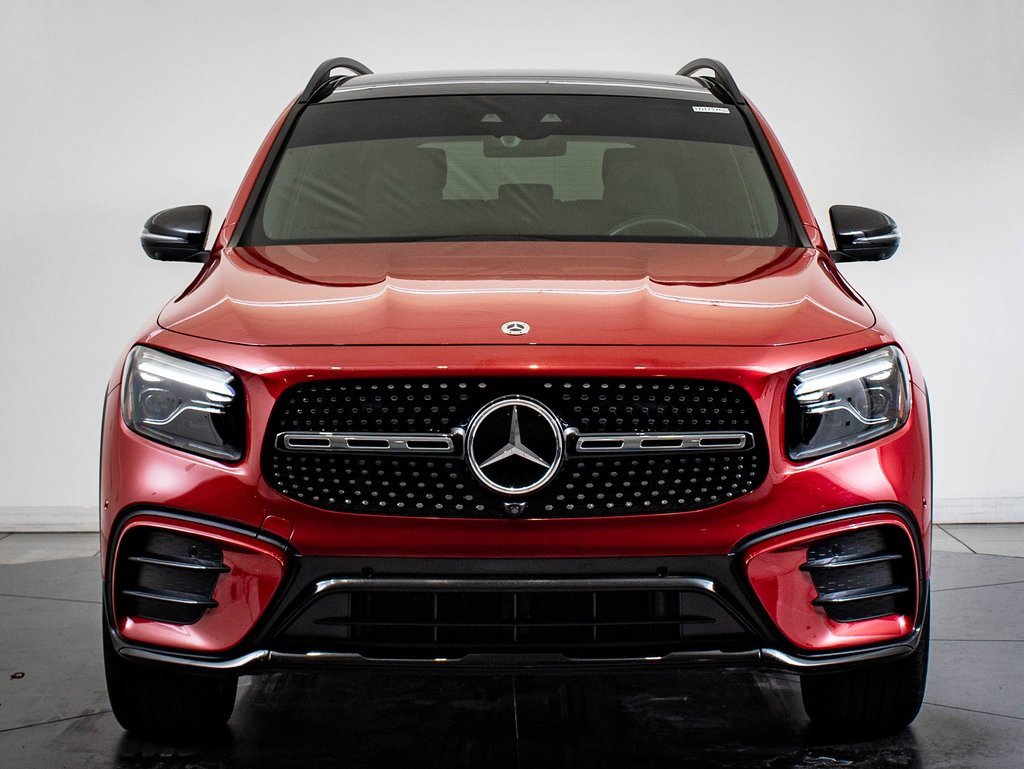 2024 Mercedes Benz GLB 250 4MATIC photo 2