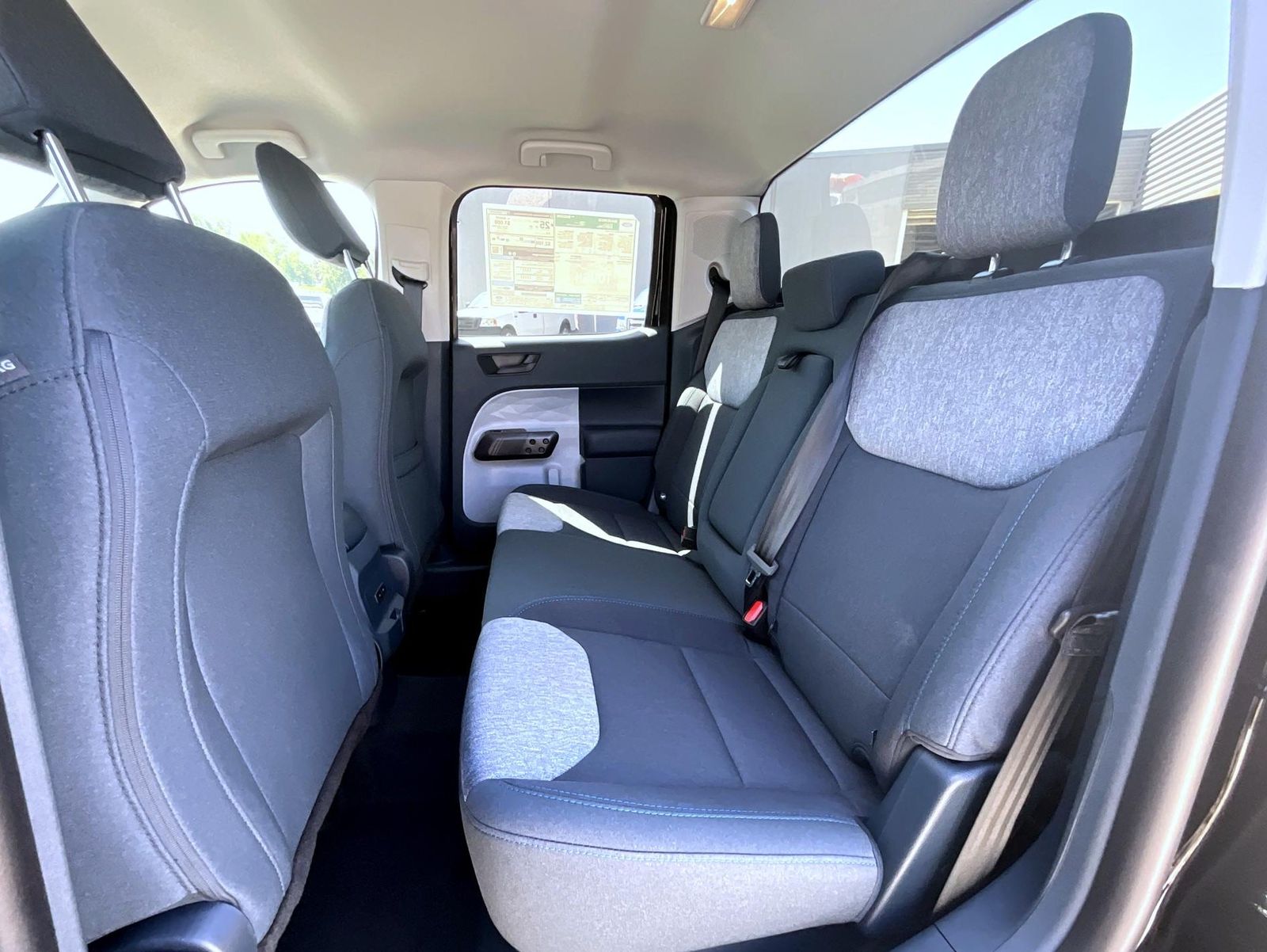 2025 Ford Maverick XLT photo 9