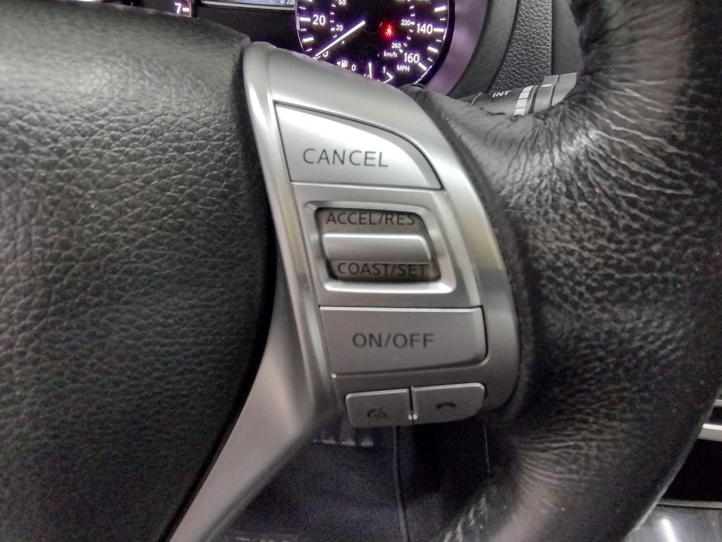 2018 Nissan Altima 2.5 SV photo 25
