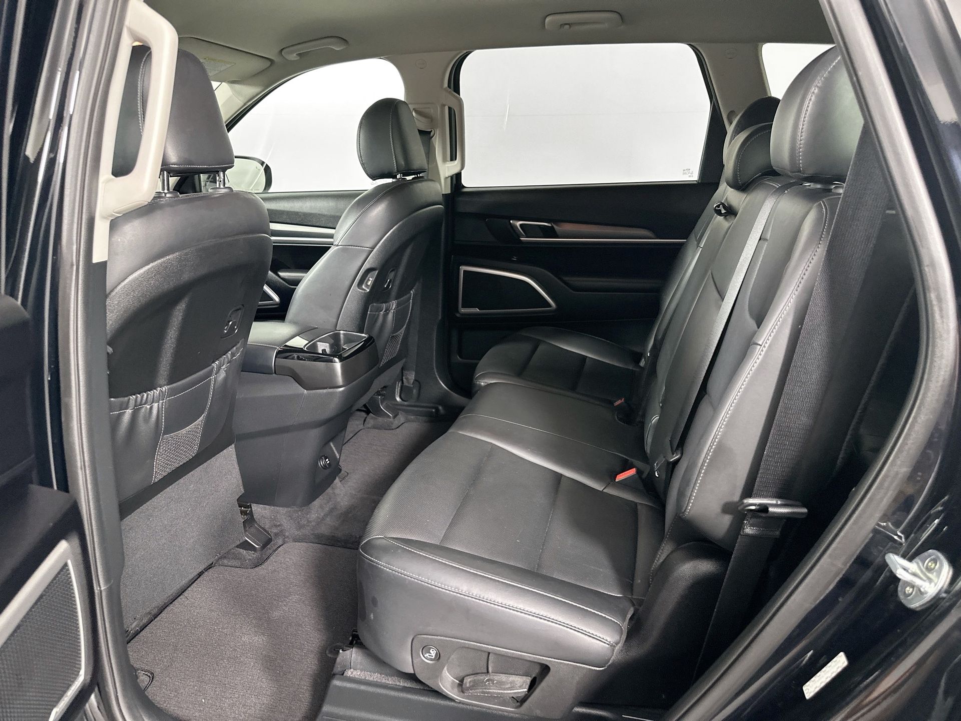 2021 Kia Telluride LX photo 18