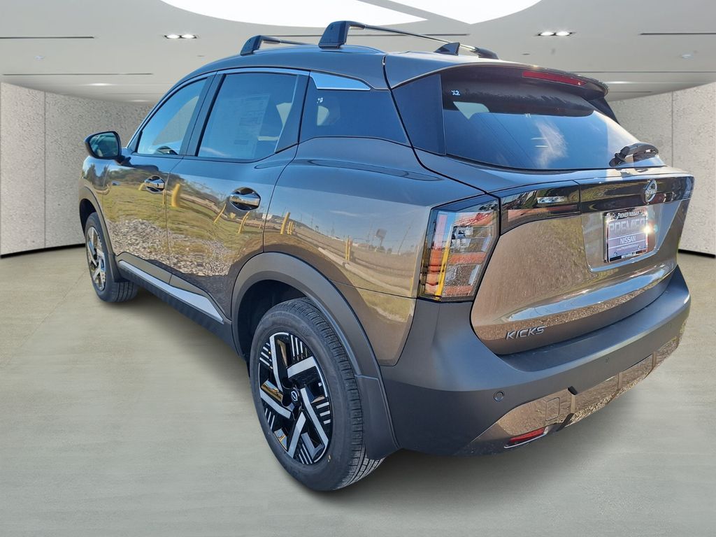 2026 Nissan Kicks SV photo 3