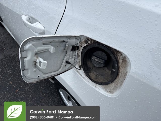 2018 Toyota Corolla L photo 10