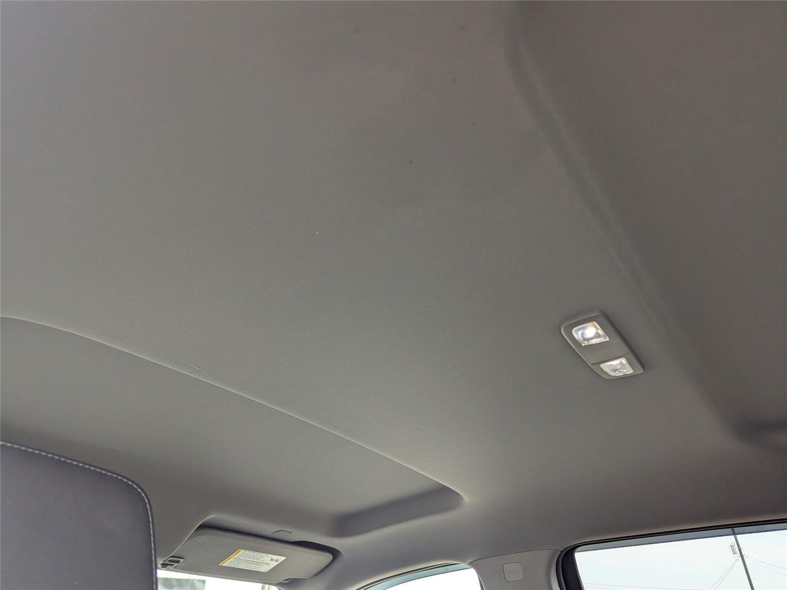 2021 Chevrolet Silverado 1500 RST photo 14