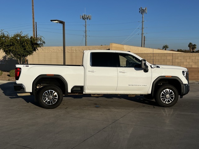 2024 Gmc Sierra HD SLE photo 2