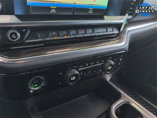 2023 Chevrolet Silverado 1500 RST photo 14