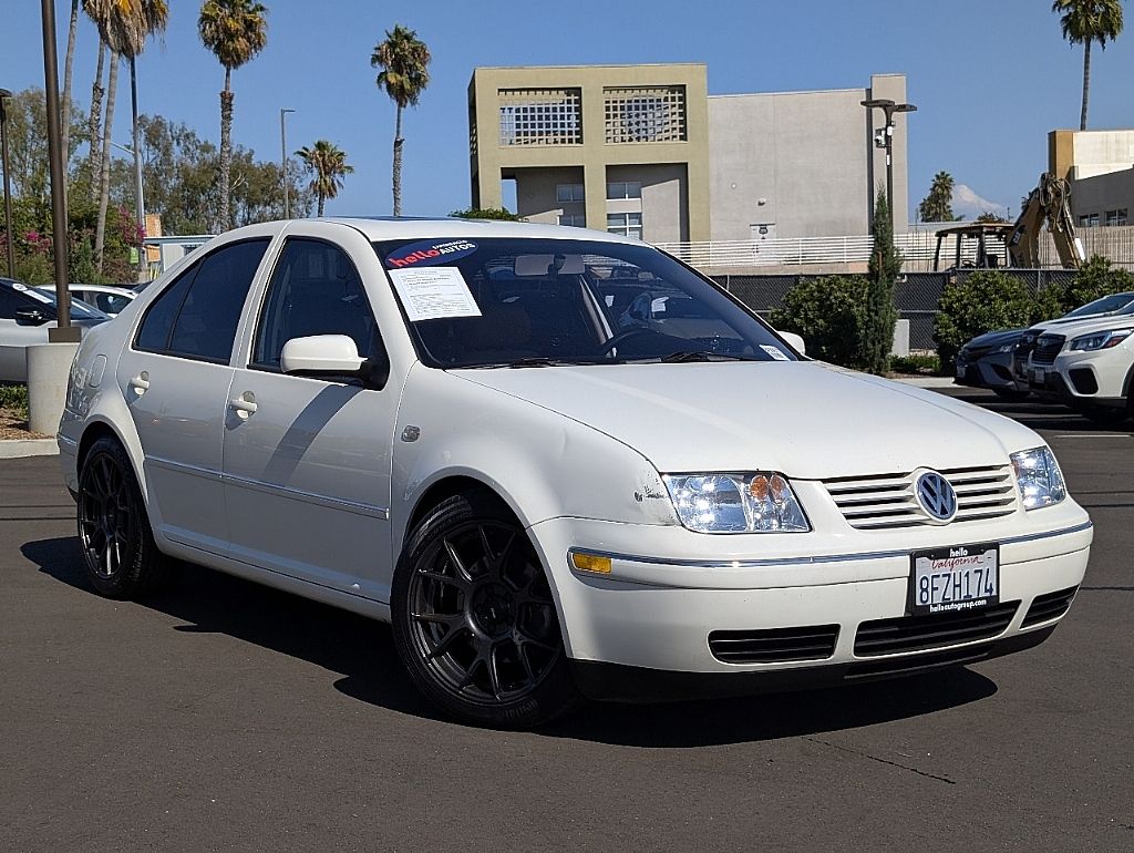 2004 Volkswagen Jetta GLS photo 2