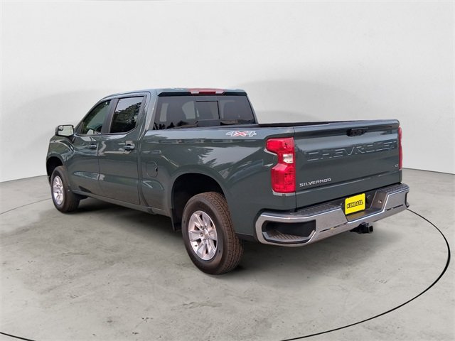 2026 Chevrolet Silverado 1500 LT photo 2