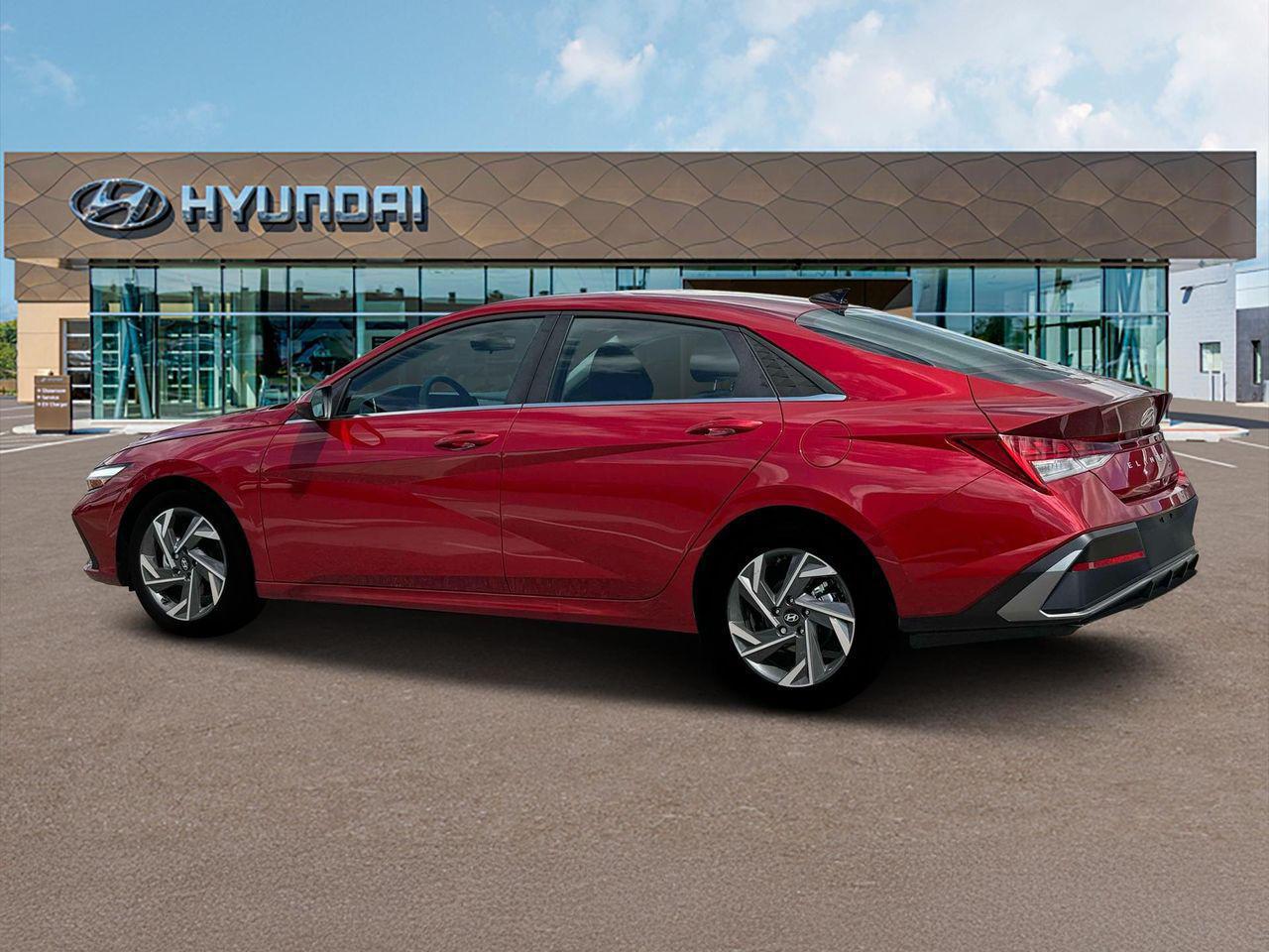 2025 Hyundai Elantra SEL Convenience photo 4