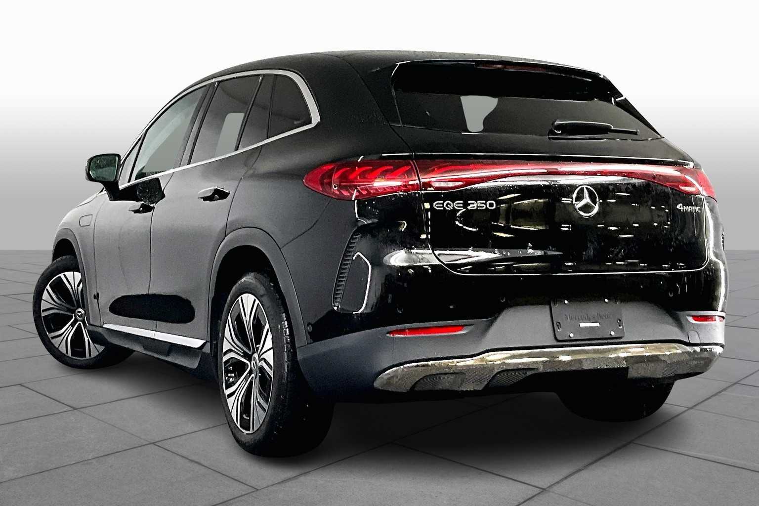 2025 Mercedes Benz EQE SUV 350 4MATIC photo 4