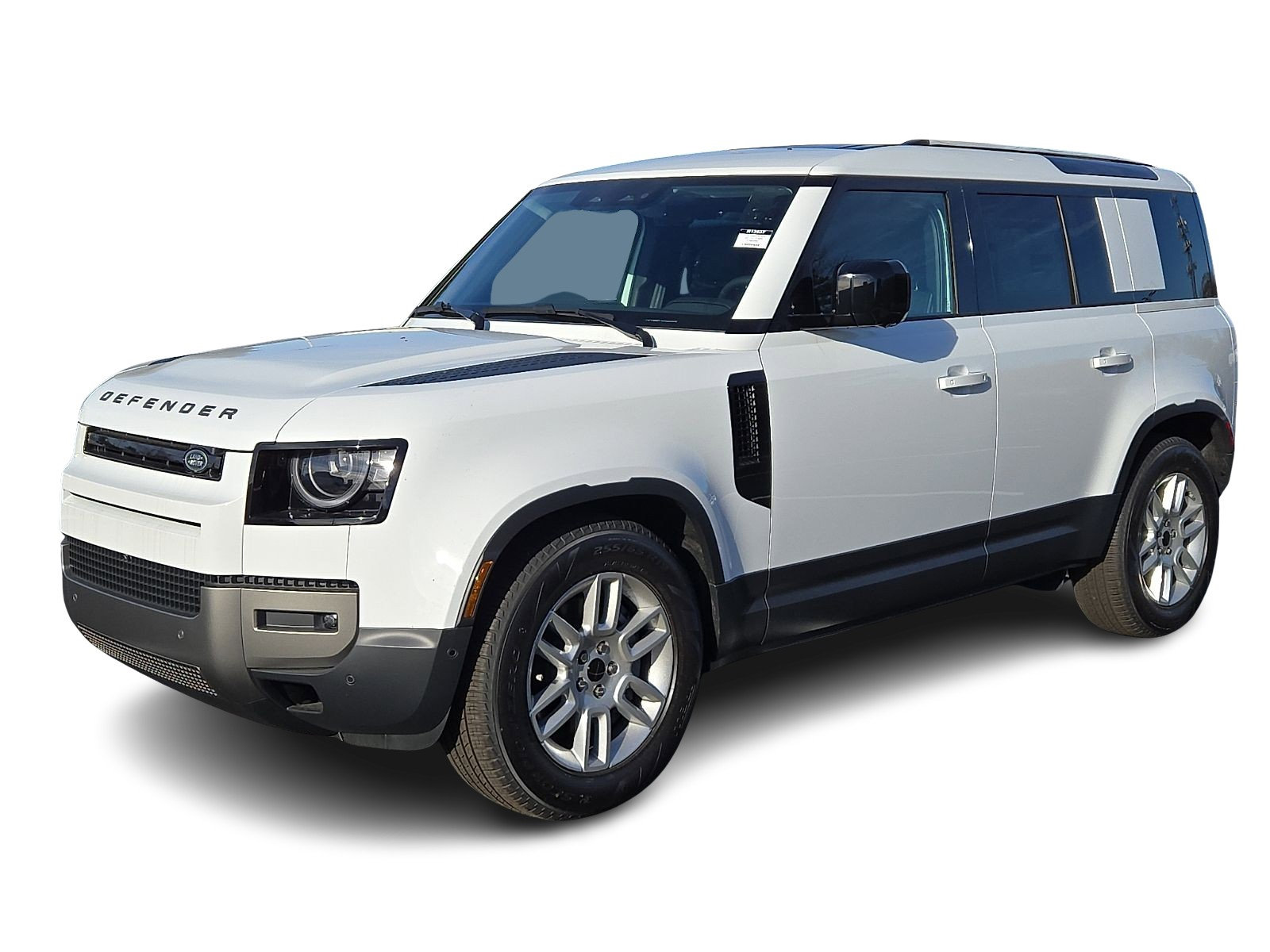 2026 Land Rover Defender S's photo