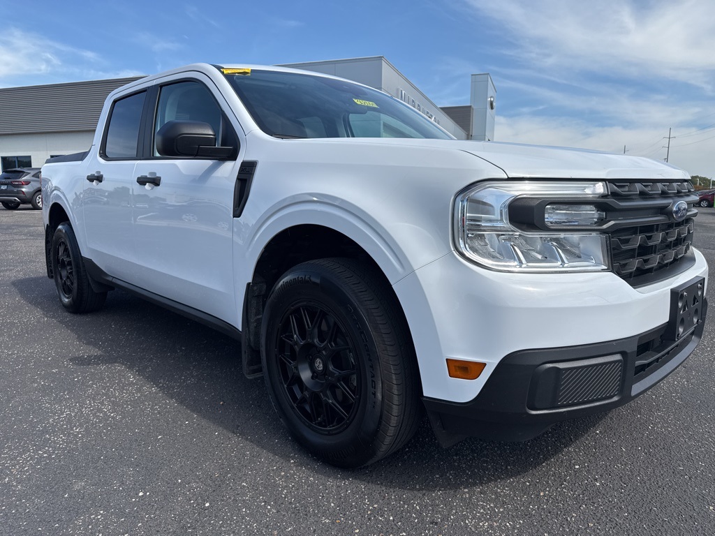 2024 Ford Maverick XL photo 17