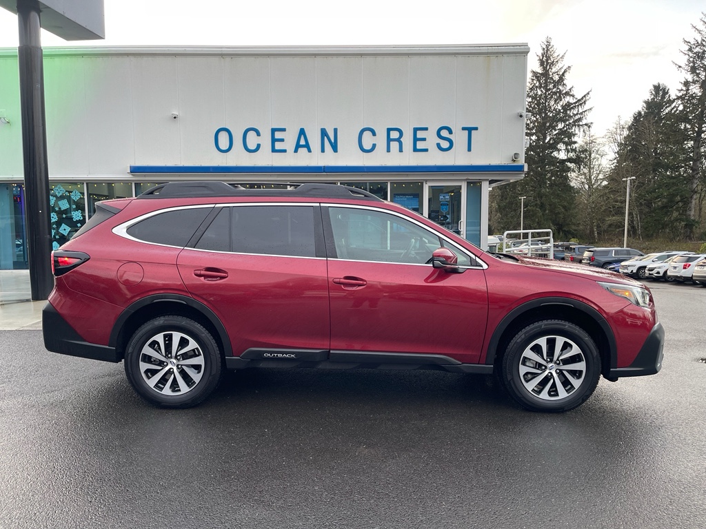 2022 Subaru Outback Premium's photo