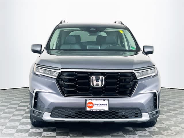 2025 Honda Pilot Touring photo 2