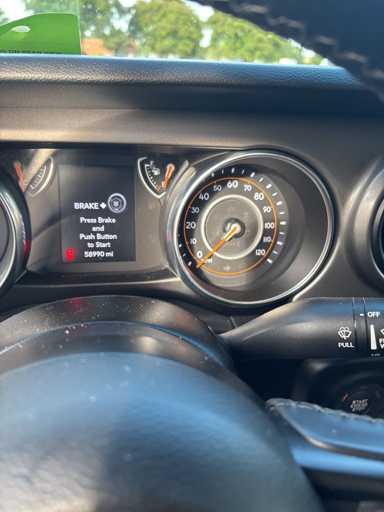 2022 Jeep Gladiator Sport photo 4