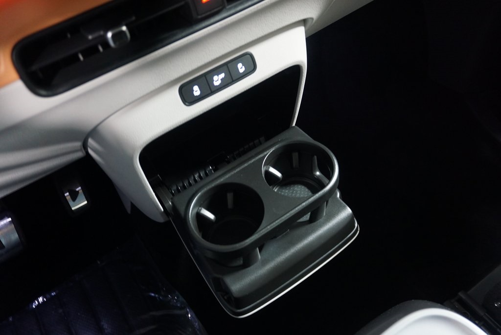 2025 Volkswagen ID. Buzz photo 23