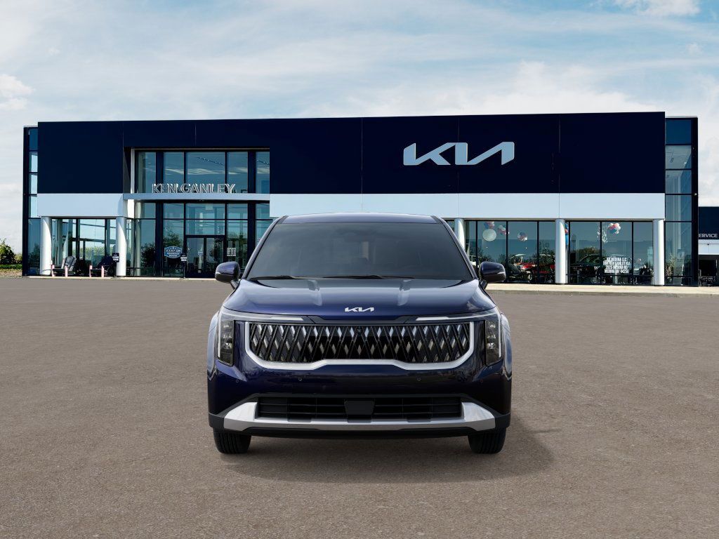 2026 Kia Carnival LXS photo 2
