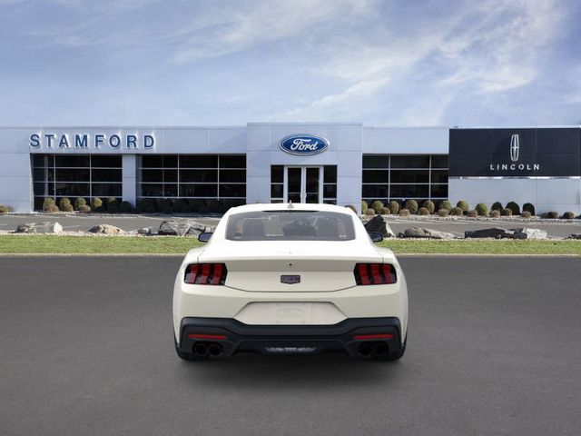 2025 Ford Mustang GT Premium photo 5