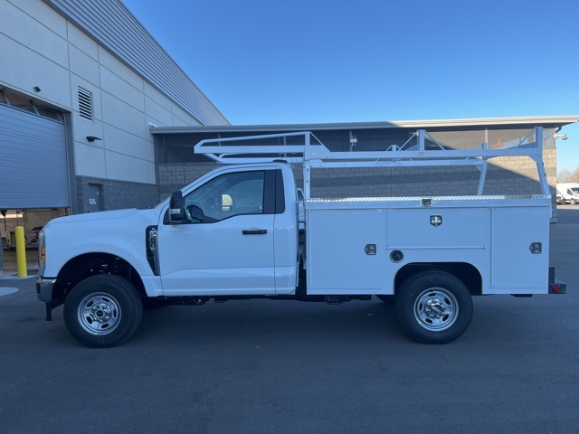 2026 Ford F-250 photo 3