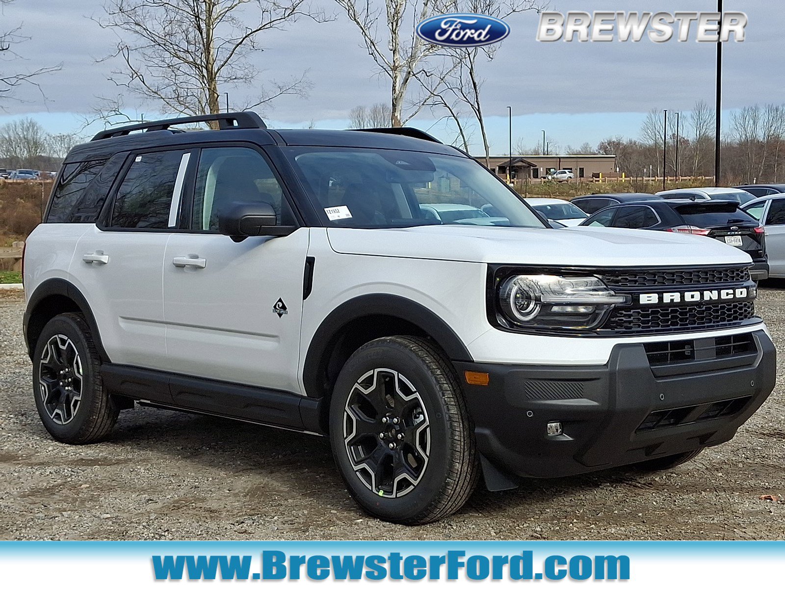 2025 Ford Bronco Sport Outer Banks's photo