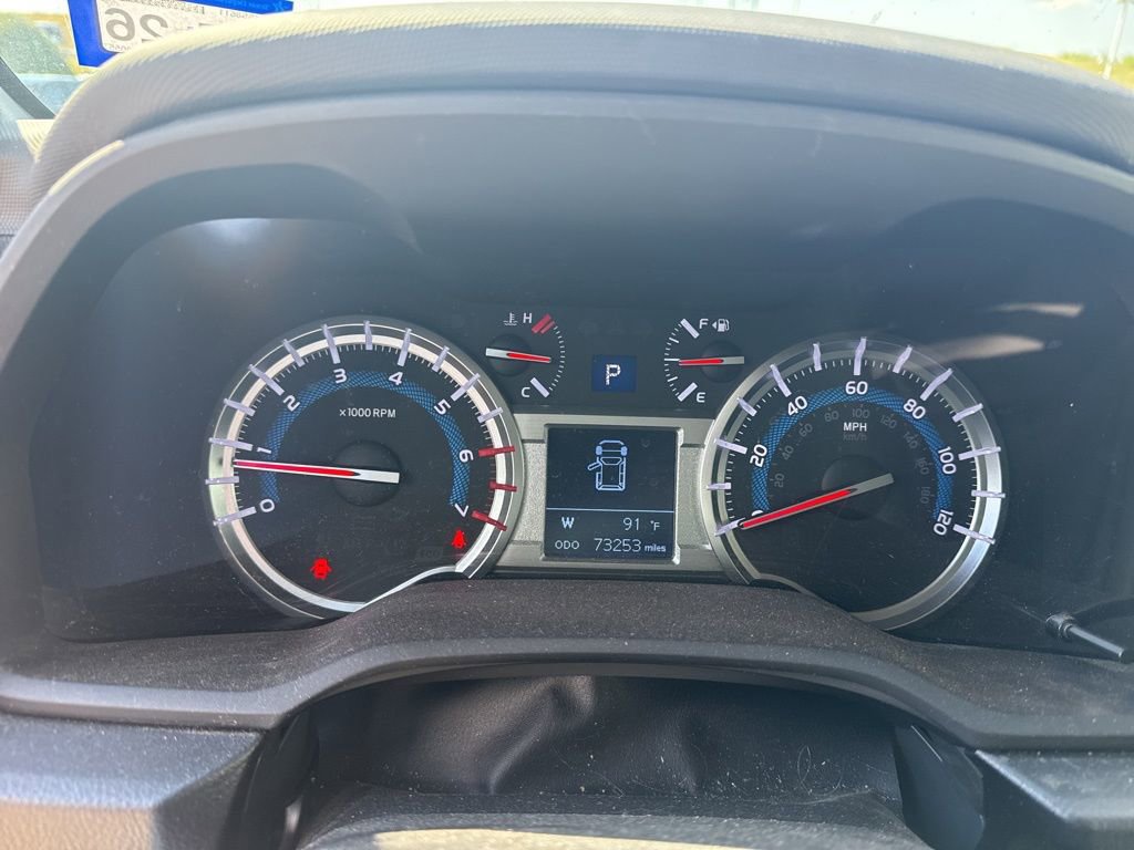 2016 Toyota 4Runner SR5 photo 11