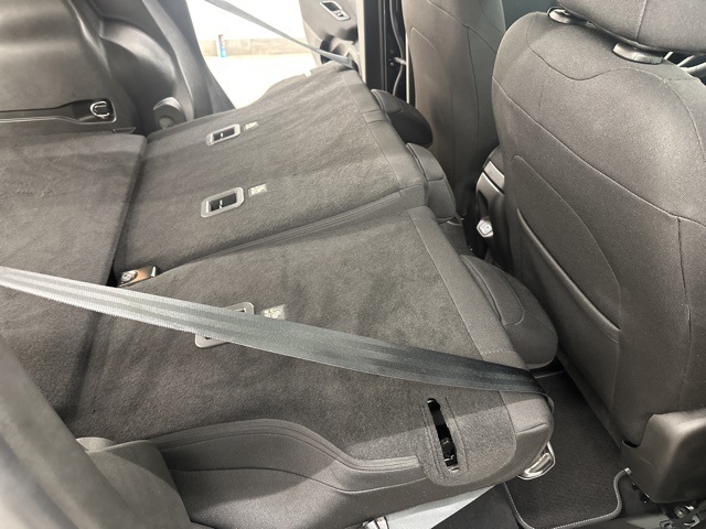 2021 Jeep Renegade Latitude photo 10