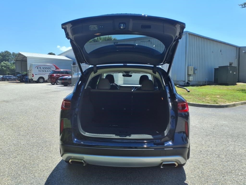 2024 Infiniti QX50 Luxe photo 5