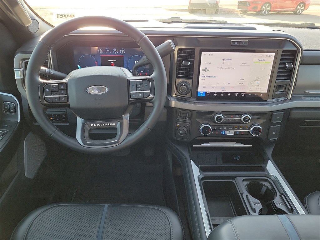 2025 Ford F-350 photo 17